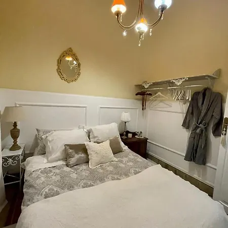 Casa Toledo Apartment *